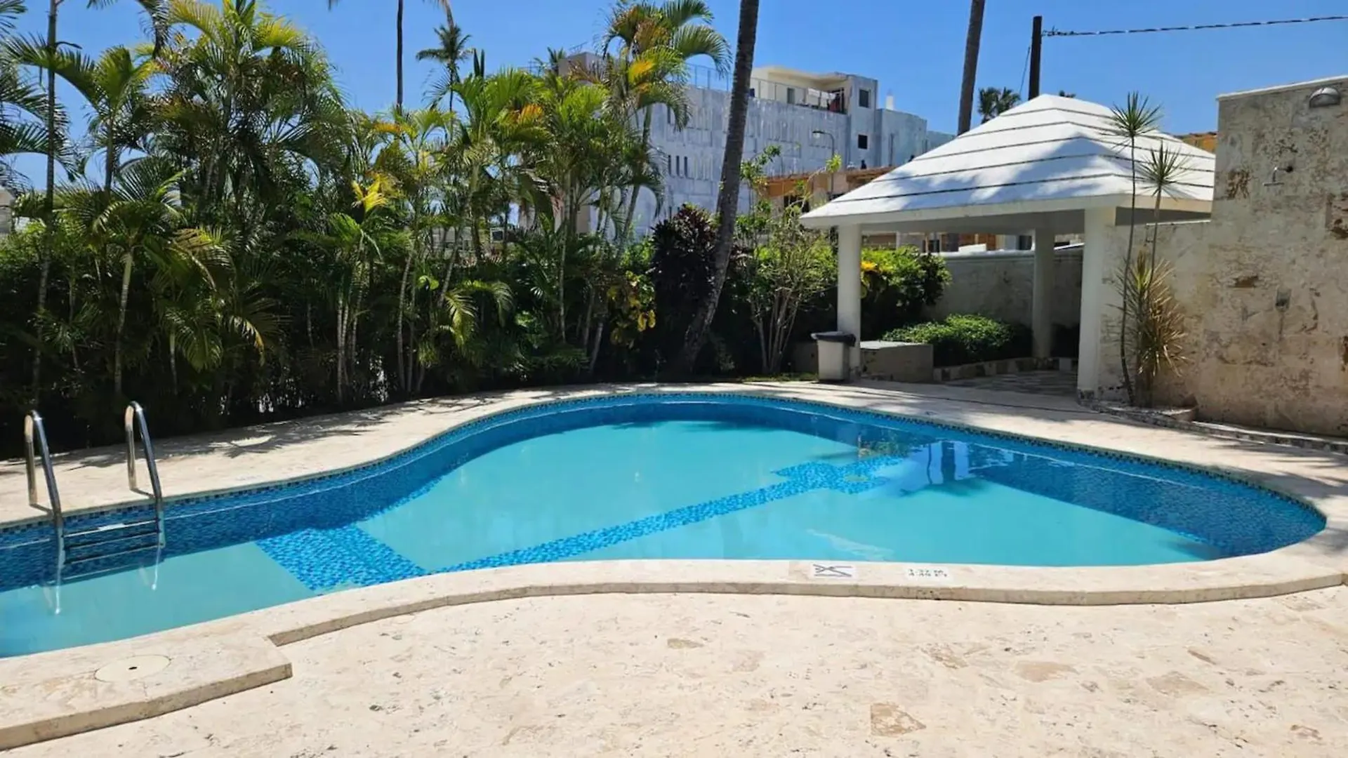 Apartamento Oasis بونتا كانا بيت ضيافة